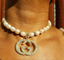 Load image into Gallery viewer, Super Pearl Luxe set (Choker and Bracelet)